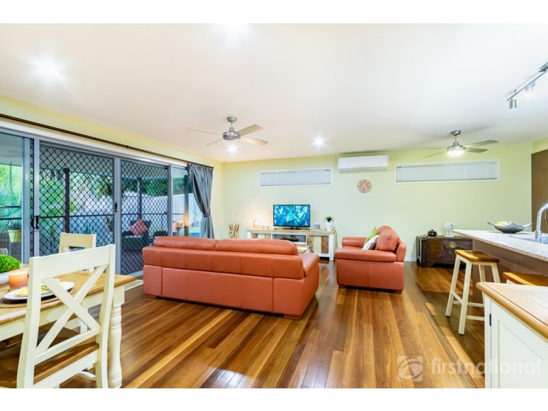 1 Dollarbird Place, Glass House Mountains QLD 4518