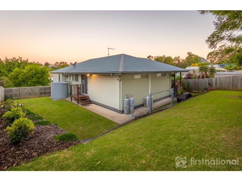 1 Dollarbird Place, Glass House Mountains QLD 4518