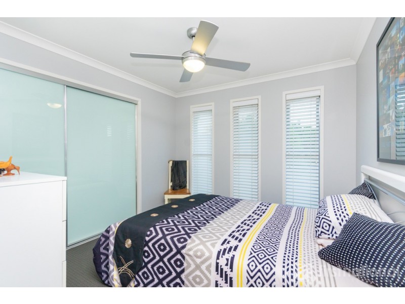 1 Dollarbird Place, Glass House Mountains QLD 4518