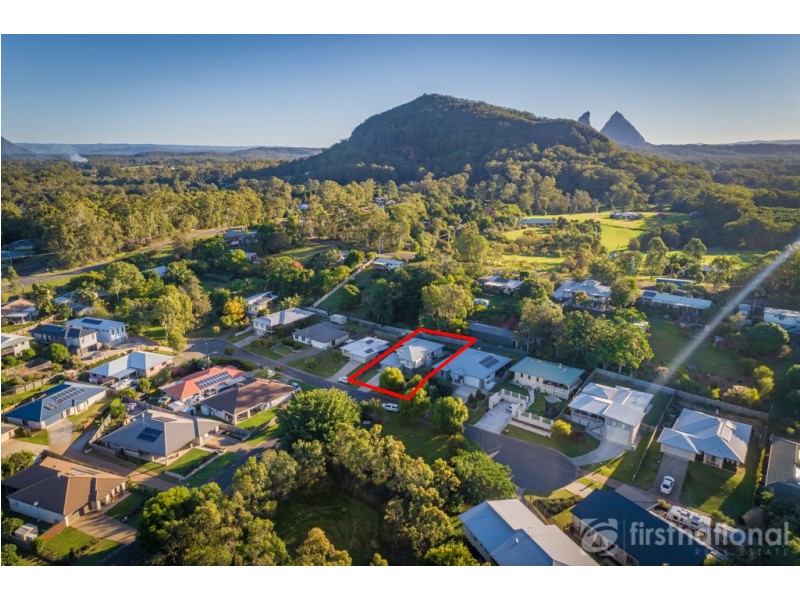 1 Dollarbird Place, Glass House Mountains QLD 4518