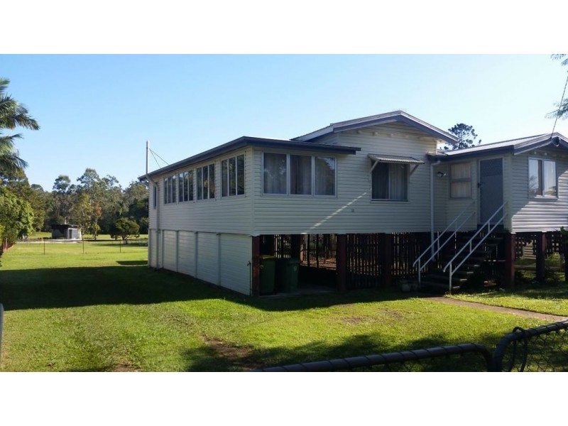32 Coonowrin Road, Glass House Mountains QLD 4518