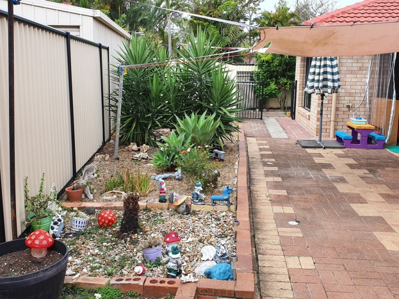 16 Rosewood Court, Landsborough QLD 4550