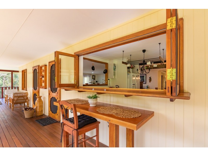 Glass House Mountains QLD 4518