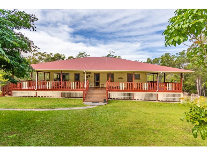 Glass House Mountains QLD 4518