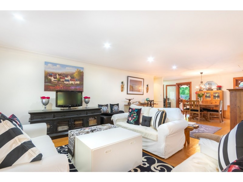 Glass House Mountains QLD 4518