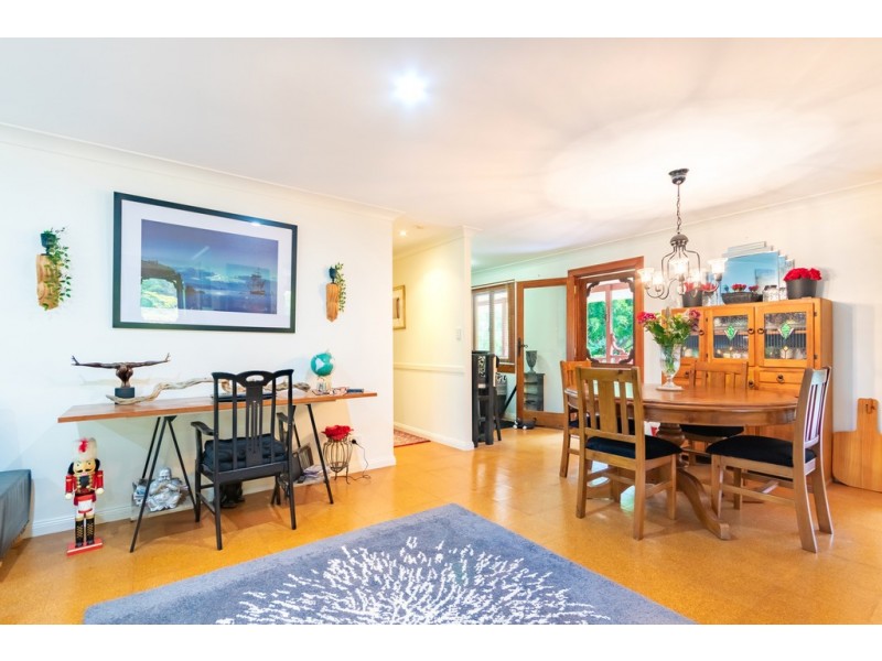 Glass House Mountains QLD 4518