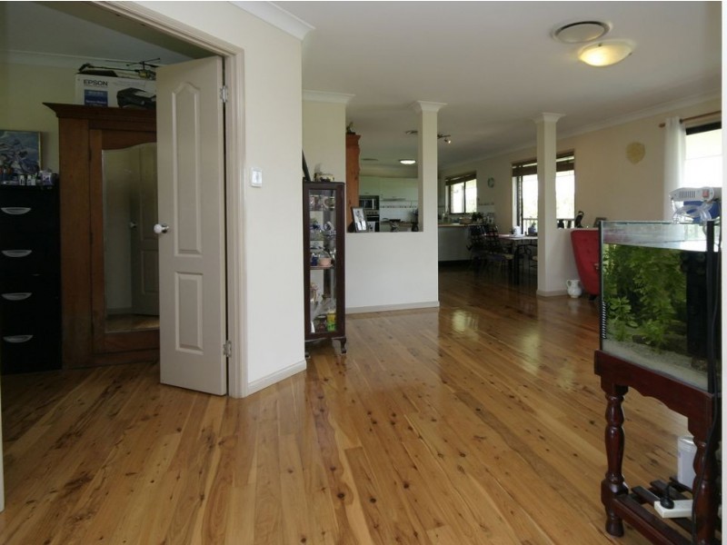 43 Phillips Road, Cedarton QLD 4514