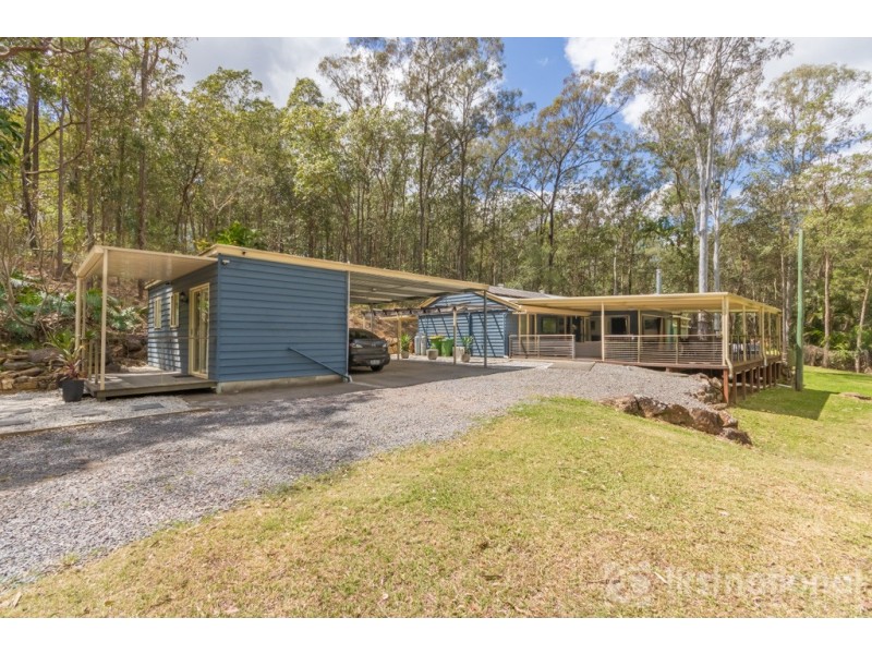 2106 Old Gympie Road, Glass House Mountains QLD 4518