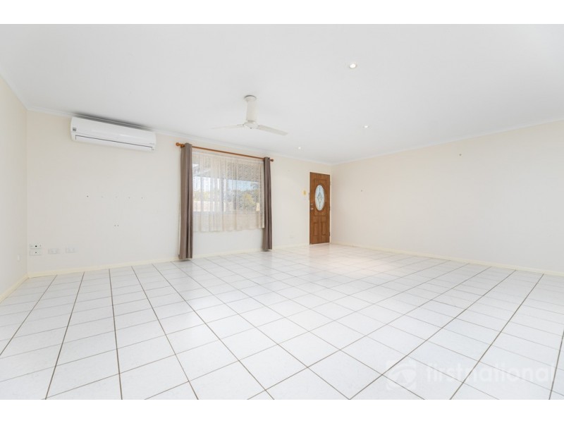 12 Paul Place, Glass House Mountains QLD 4518