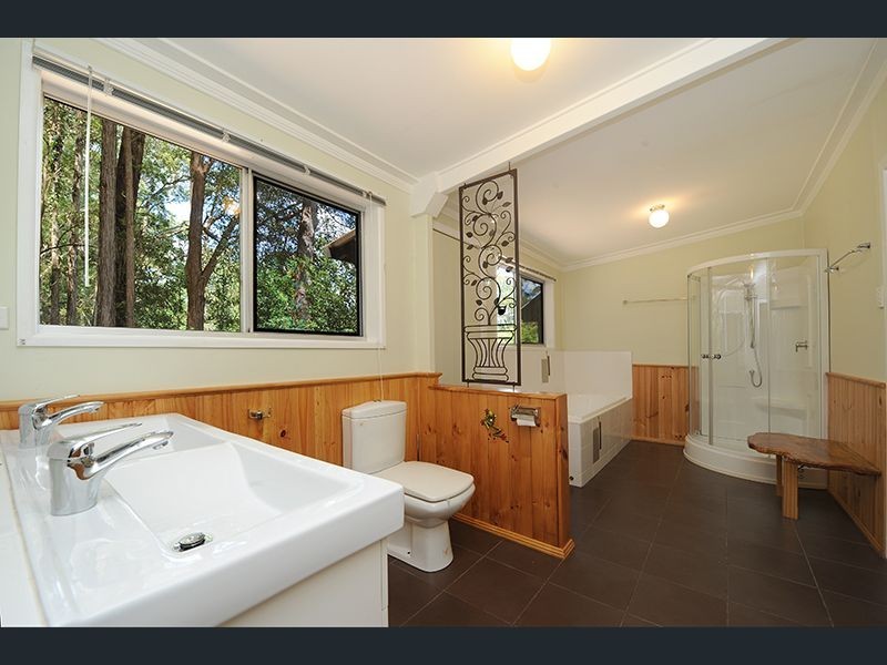 74 Baker Finch Avenue, Peachester QLD 4519