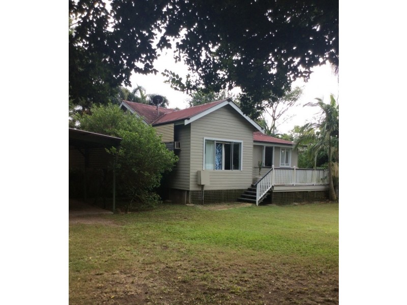 81 Beerwah Parade, Beerwah QLD 4519