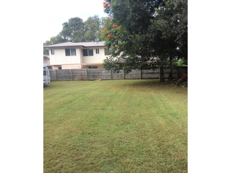 81 Beerwah Parade, Beerwah QLD 4519