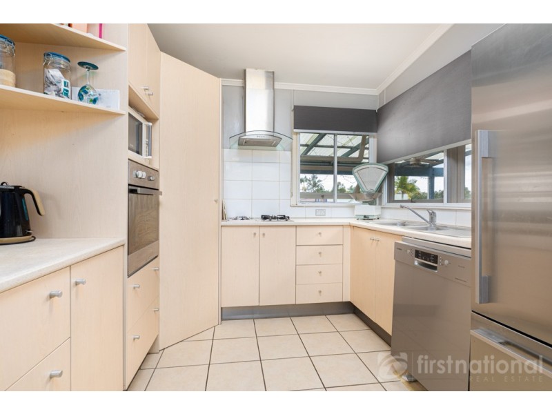 33 Hardwood Road, Landsborough QLD 4550