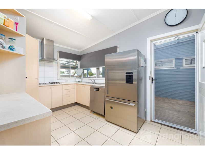 33 Hardwood Road, Landsborough QLD 4550