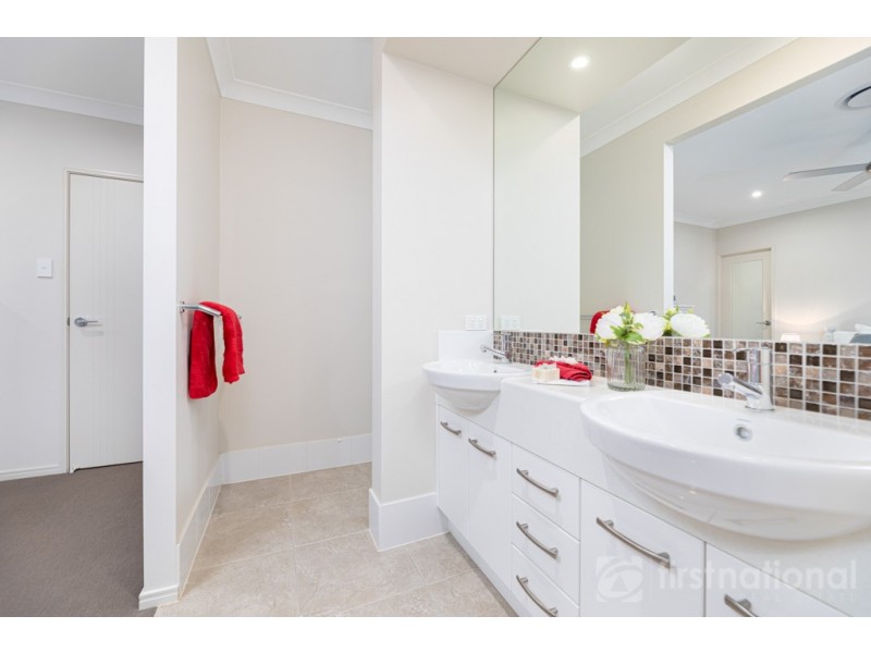 6 Bridget Court, Beerwah QLD 4519