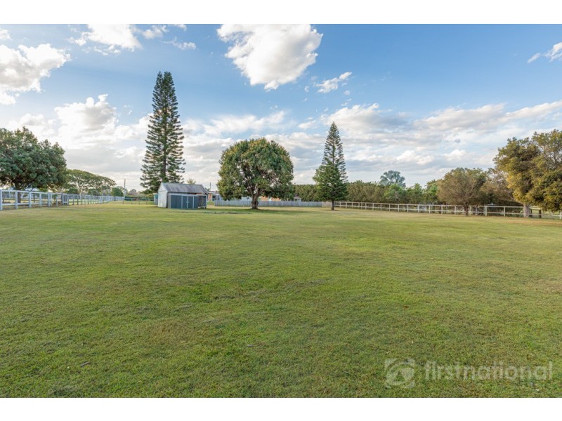 76 Mountain Vista Drive, Glass House Mountains QLD 4518