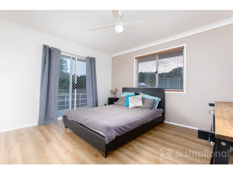 76 Mountain Vista Drive, Glass House Mountains QLD 4518