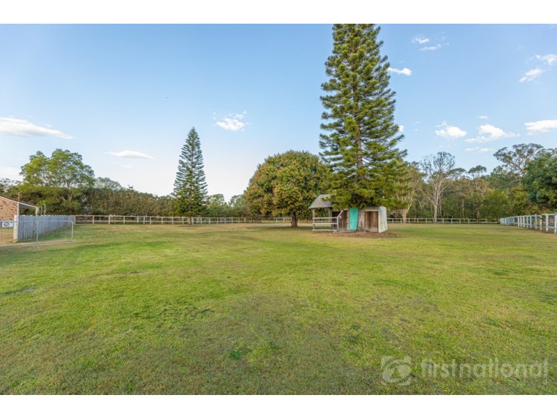 76 Mountain Vista Drive, Glass House Mountains QLD 4518