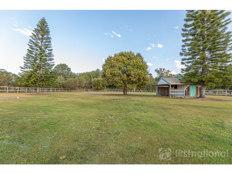 76 Mountain Vista Drive, Glass House Mountains QLD 4518
