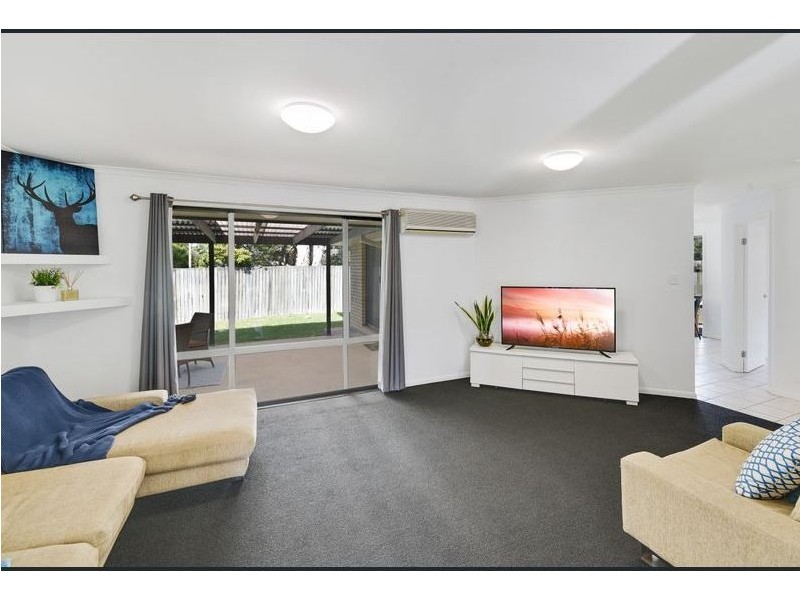 8 Tutt Court, Landsborough QLD 4550