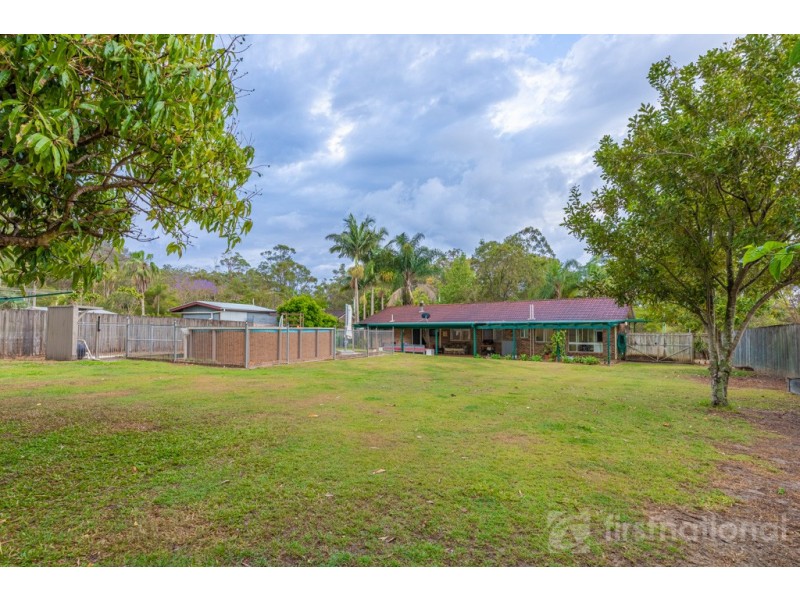 8 Carnarvon Drive, Beerwah QLD 4519