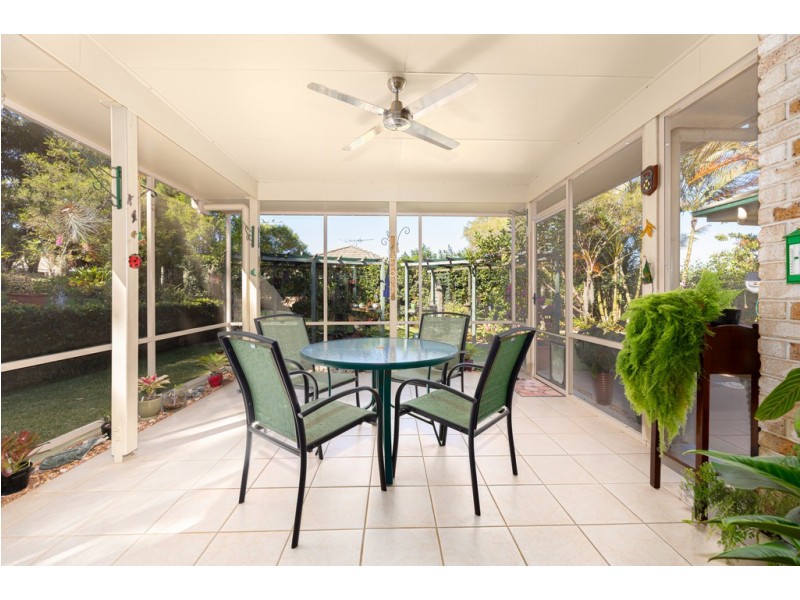 6 Persea Place, Glass House Mountains QLD 4518