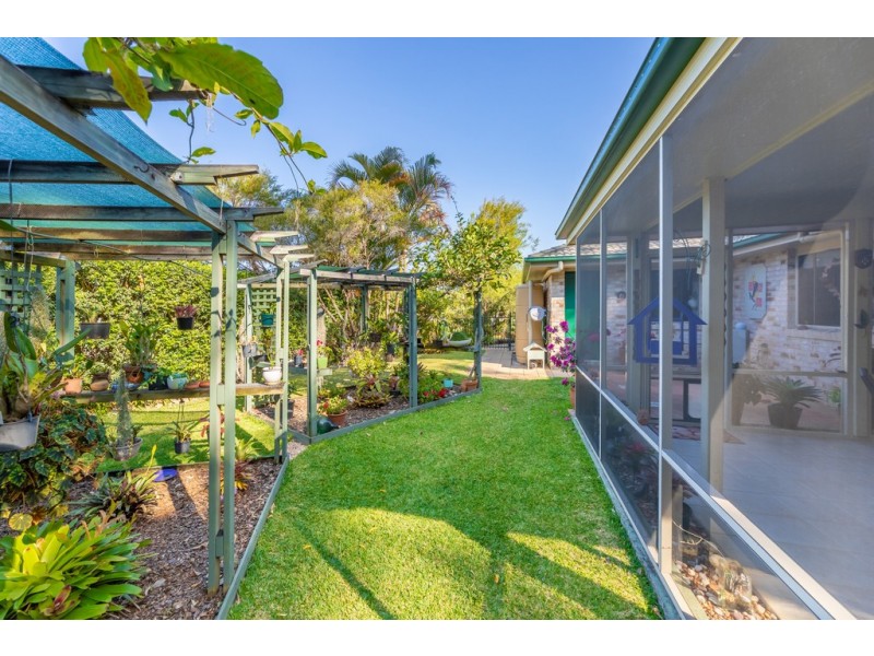 6 Persea Place, Glass House Mountains QLD 4518