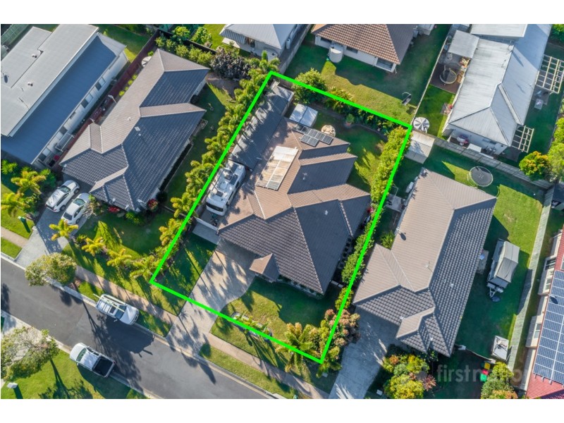 10 Pepper Tree Way, Beerwah QLD 4519