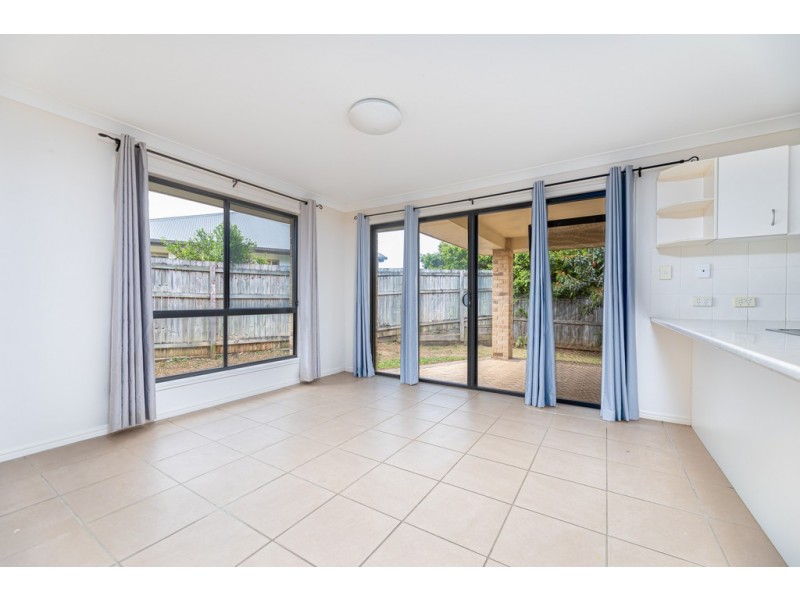 10 Woodhaven Place, Glass House Mountains QLD 4518