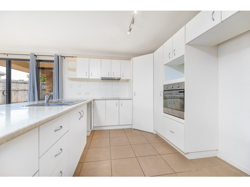 10 Woodhaven Place, Glass House Mountains QLD 4518