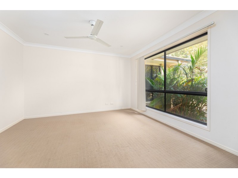 10 Woodhaven Place, Glass House Mountains QLD 4518