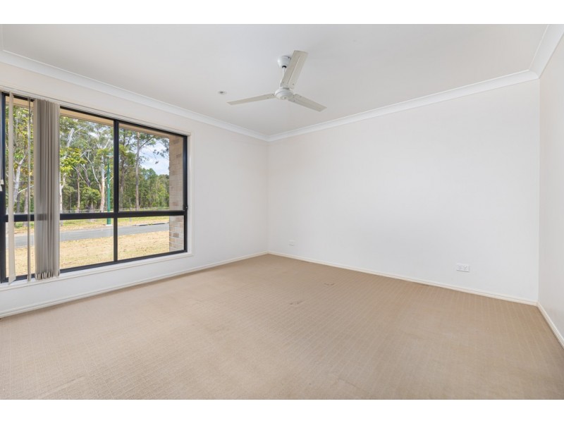 10 Woodhaven Place, Glass House Mountains QLD 4518