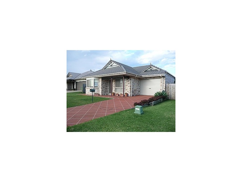 17 Coastal Avenue, Beerwah QLD 4519