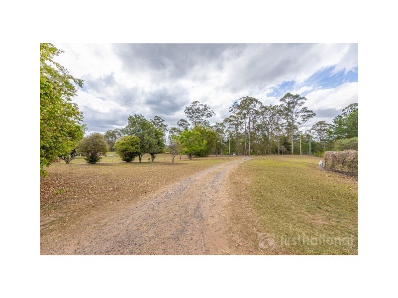 511 MacDonalds Rd, Peachester QLD 4519