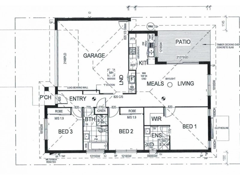 1 Millbrook Cct, Beerwah QLD 4519 Floorplan