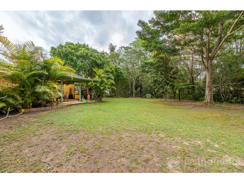 10 Einsleigh Court, Beerwah QLD 4519