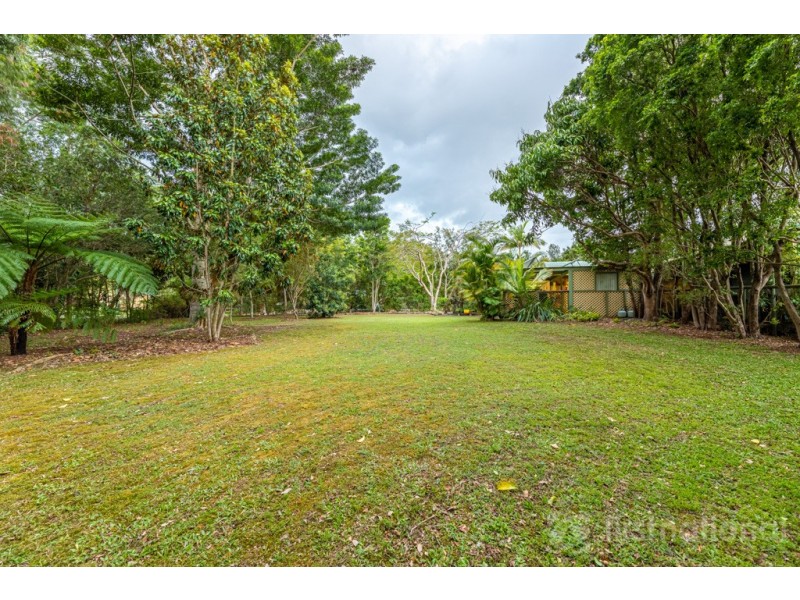 10 Einsleigh Court, Beerwah QLD 4519