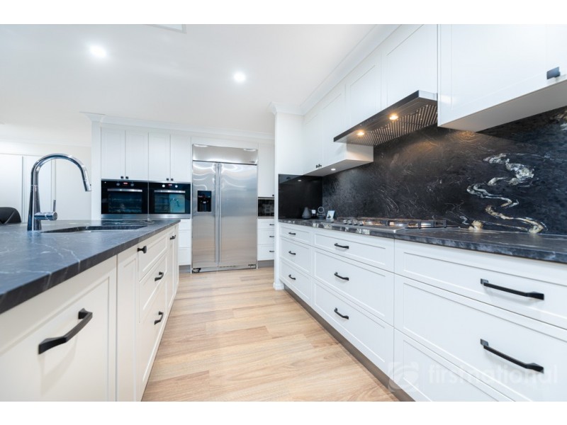 33 Jamor Court, Elimbah QLD 4516