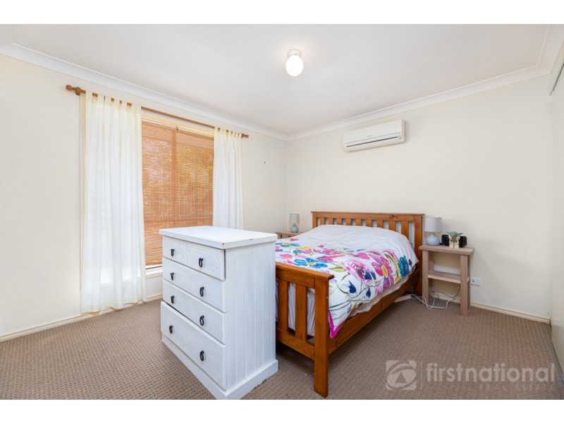 8 Bulic Ct, Glass House Mountains QLD 4518