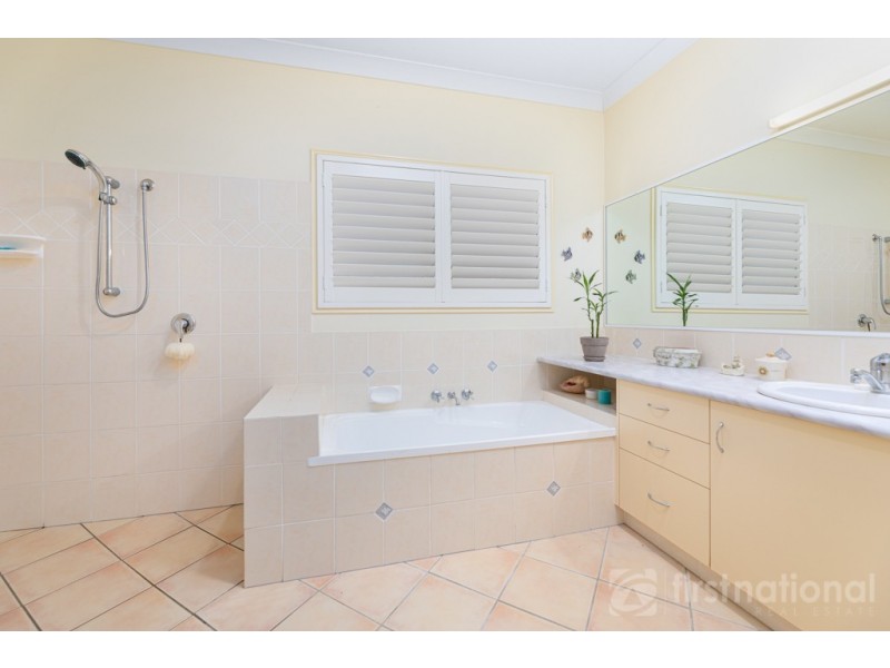 23 London Creek Road, Peachester QLD 4519