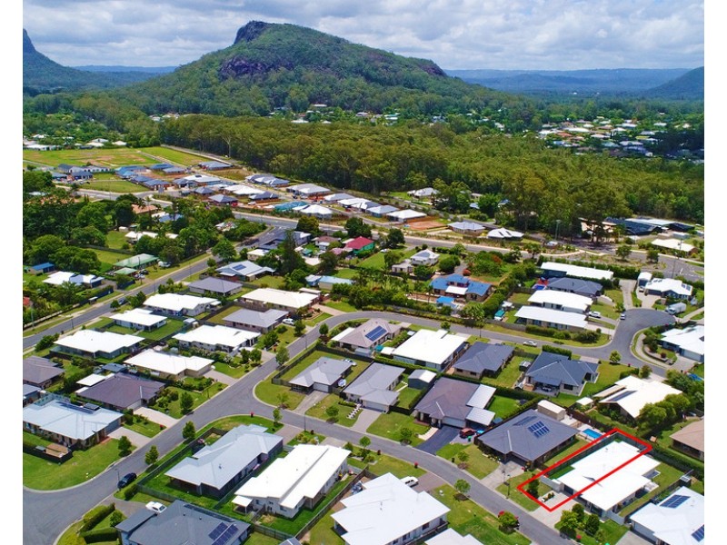 1/9 Sairs Street, Glass House Mountains QLD 4518
