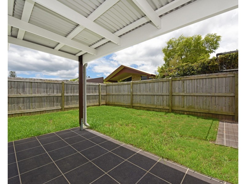 1/9 Sairs Street, Glass House Mountains QLD 4518