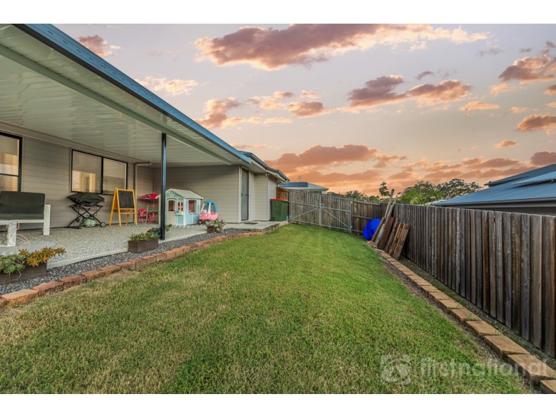 4 Mellumbrook Drive, Landsborough QLD 4550