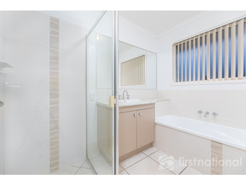 13 Greenview Avenue, Beerwah QLD 4519