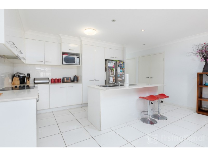 32 Heights Road, Beerwah QLD 4519