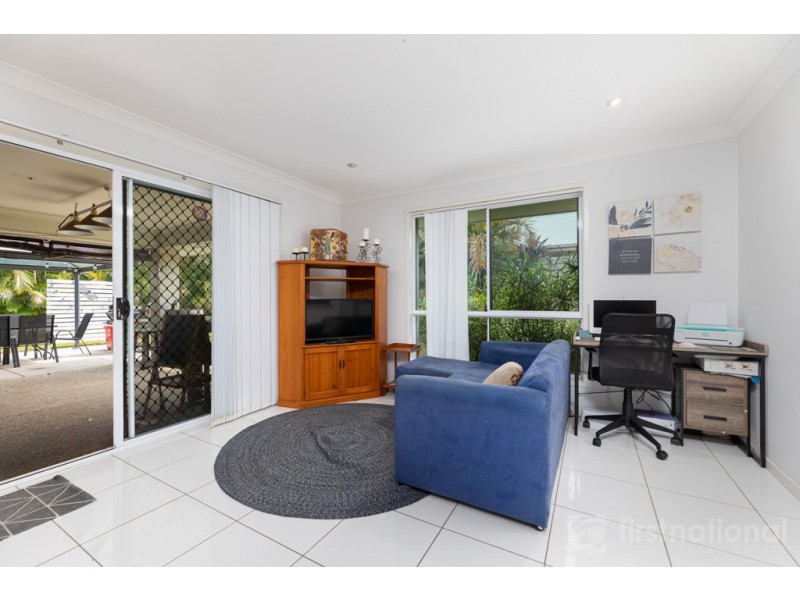 32 Heights Road, Beerwah QLD 4519