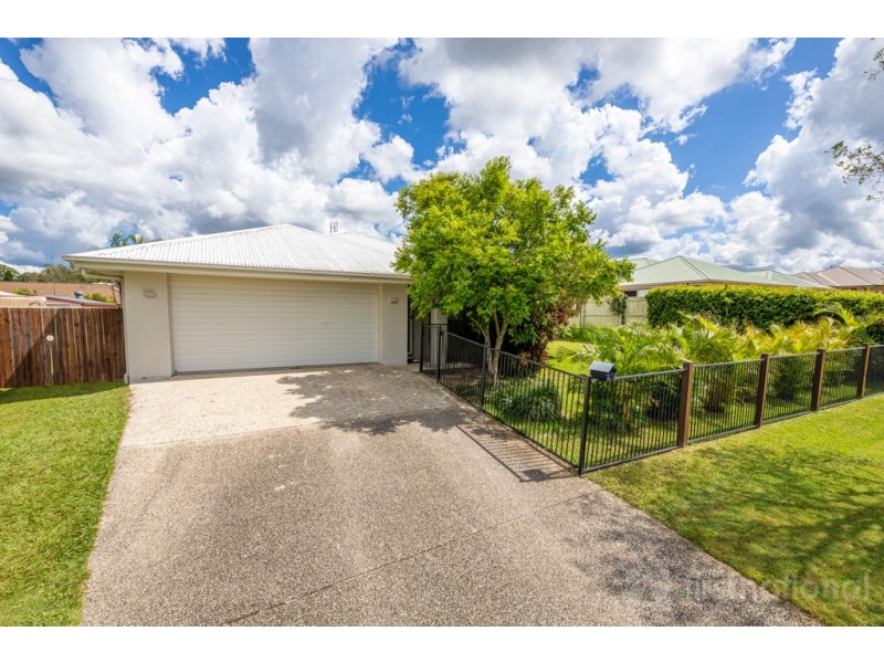 32 Heights Road, Beerwah QLD 4519