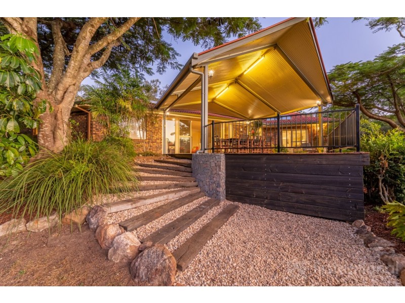 180 Barrs Road, Glass House Mountains QLD 4518