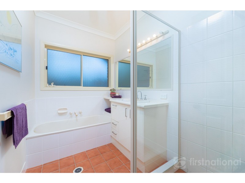 180 Barrs Road, Glass House Mountains QLD 4518