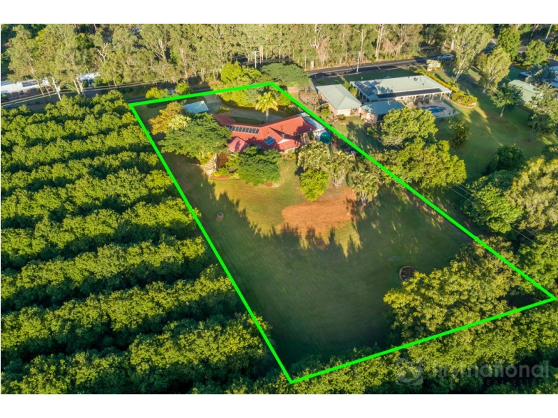 180 Barrs Road, Glass House Mountains QLD 4518